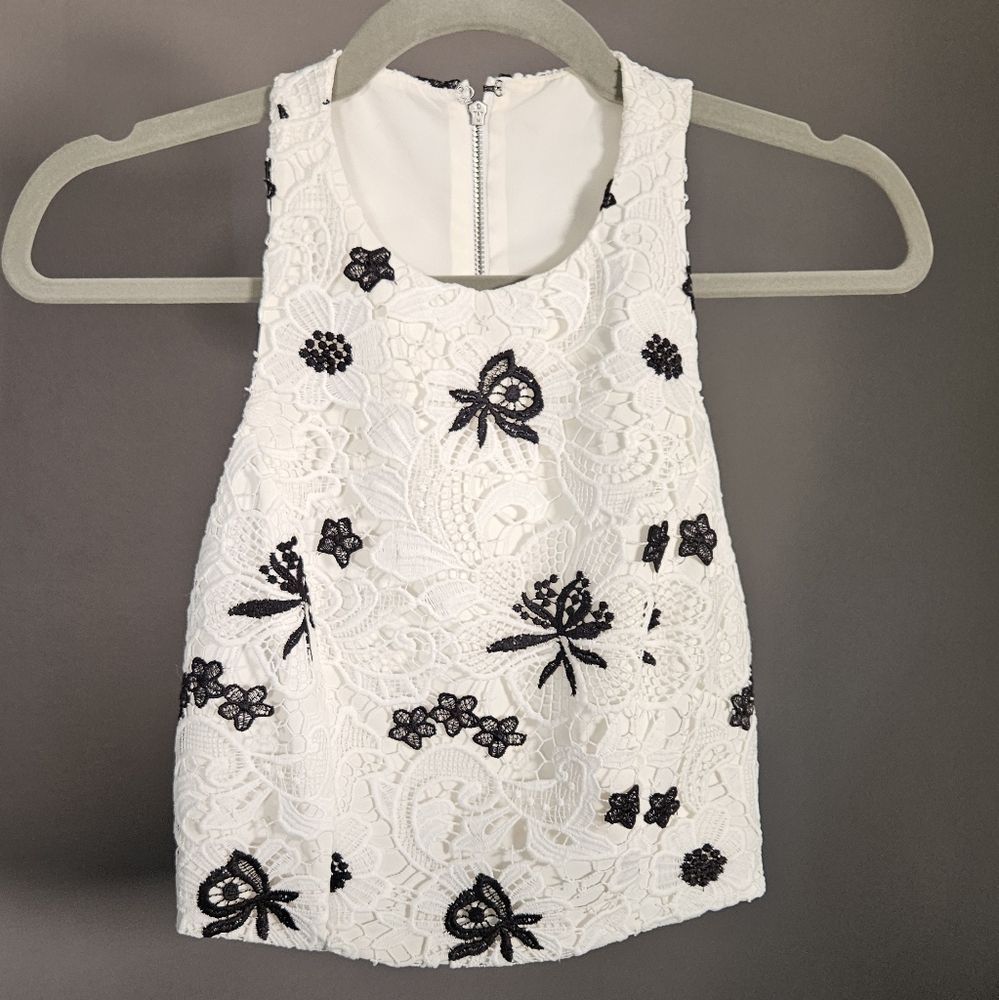 Alice + Olivia crop top